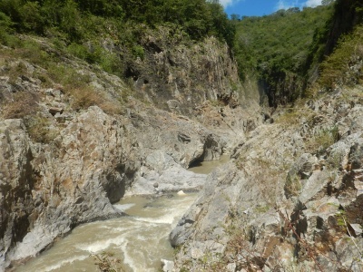 river photo
